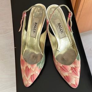 Vintage Bally Silk Floral Print Heels Sz 7B